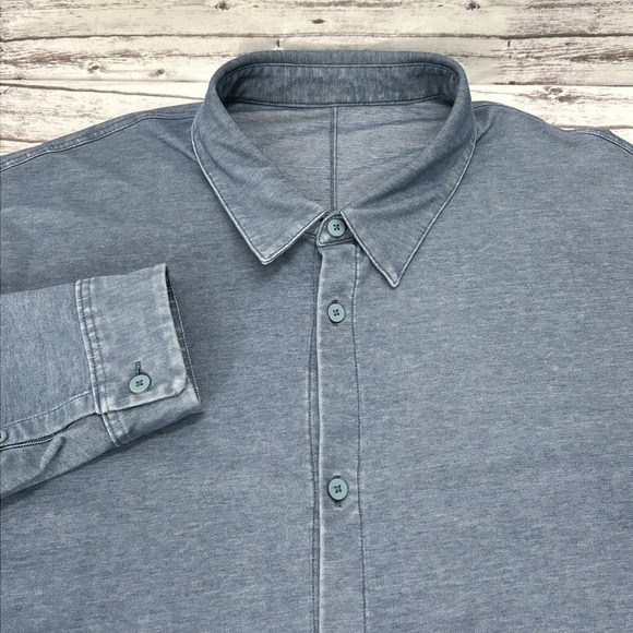lululemon athletica Other - Lululemon Mens Shirt XL Blue Commission Chambray Casual Golf Oxford Stretch